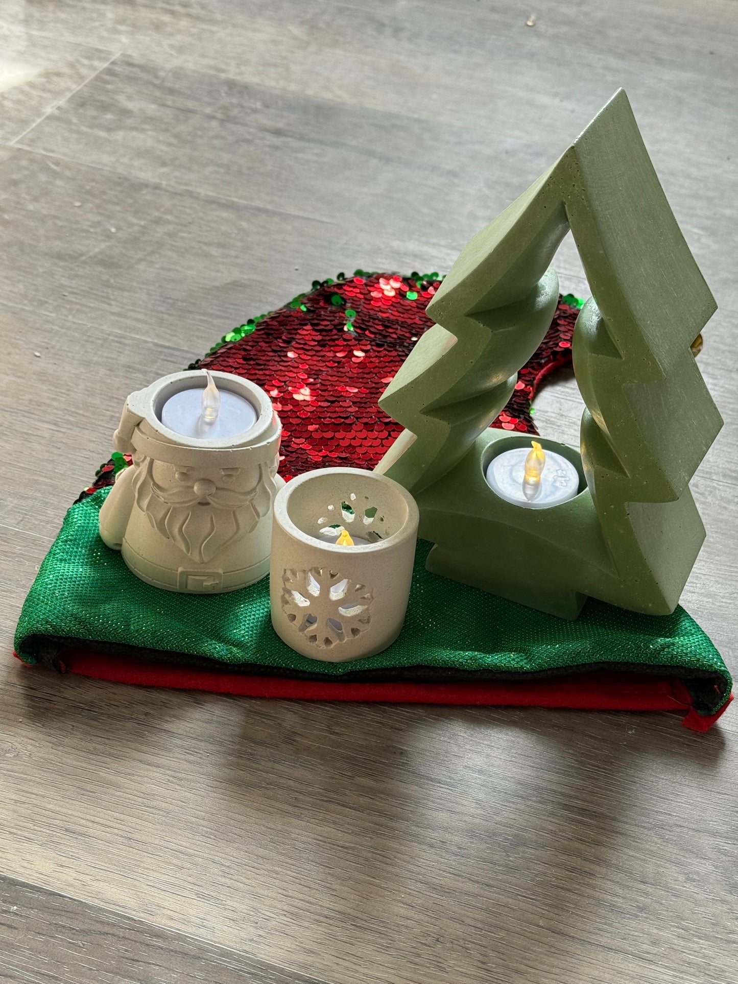 Holiday Decor Bundle